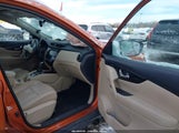 Nissan Rogue Sl 5N1AT2MV2JC802560 снимка