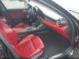 Alfa Romeo Giulia Ti Sport Awd ZARFAEEN4J7573216 fotografie