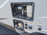 Genesis Supreme 26' 7HN3BEH21KP468881 снимка