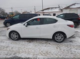 Toyota Yaris Ia 3MYDLBYV7JY313026 снимка