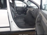 Chevrolet Traverse Ls 1GNKRFKD7FJ255465 снимка
