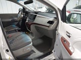 Toyota Sienna Limited 5TDDK3DC6BS014342 снимка