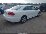Volkswagen Passat 2.5L Se 1VWBH7A33CC013926 снимка