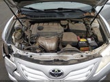 Toyota Camry Le 4T1BF3EK6AU083393 снимка