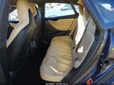 Tesla Model S 70D/85D/P85D 5YJSA1H27FF087634 fotografie