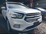 Ford Escape Titanium 1FMCU0J97HUA10958 снимка
