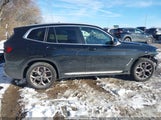 BMW X3 xDrive30I 5UX53DP04N9K67248 photo