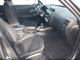 Kia Soul KNDJN2A26G7399175 fotografie