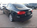 Volkswagen Jetta 2.5L Se 3VWDP7AJ3DM380576 photo