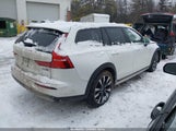 Volvo V60 Cross Country B5 Ultra YV4L12WL8S2146481 снимка