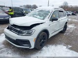 Volkswagen Tiguan 2.0T Se/2.0T Sel/2.0T Sel R-Line/2.0T Sel R-Line Black 3VV2B7AX4KM125432 fotografie