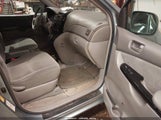 Toyota Sienna Le 5TDBA23C05S054295 снимка
