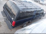 Chevrolet Suburban  Lt 3GNEC16R1XG128219 fotografie