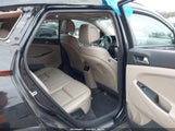 Hyundai Tucson Limited KM8J3CA23GU201371 снимка