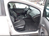 Ford Focus Se 1FADP3F23EL288146 photo