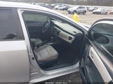 Toyota Corolla Le 2T1BURHE2FC273621 снимка