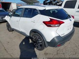 Nissan Kicks Sv 3N1CP5CU9JL521889 снимка