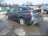 Toyota Prius Two JTDKBRFU6H3028008 снимка