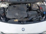 Mercedes-Benz Cla 250 4Matic WDDSJ4GB9FN283634 fotografie