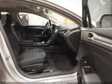Ford Fusion Se 3FA6P0H76HR370605 снимка