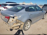 Kia Optima Lx 5XXGT4L31JG182472 снимка
