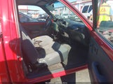 Toyota Pickup 1/2 Ton Short Whlbase Stb 4TARN81A0NZ033173 photo