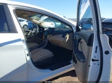 Hyundai Elantra Se 5NPDH4AE1GH792880 снимка
