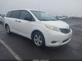 Toyota Sienna 5TDKA3DC3BS001459 fotografie