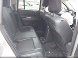 Jeep Compass Latitude 1C4NJCEB8ED522244 fotografie