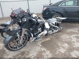 Harley-Davidson Fltrx 1HD1KHC13MB621629 fotografie
