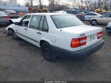 Volvo 940 YV1JS8318R1168178 снимка
