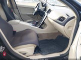 Volvo S60 T5 YV1612FS4E1285938 fotografie