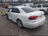 Volkswagen Passat 2.0T Se 1VWBA7A31JC005633 photo
