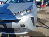 Toyota Prius Le JTDKARFU2K3089074 снимка