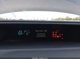 Toyota Prius C Three JTDKDTB37E1061417 снимка