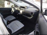 Toyota Prius C One JTDKDTB35F1108946 снимка