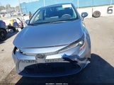 Toyota Corolla Le JTDEPRAE8LJ029311 снимка