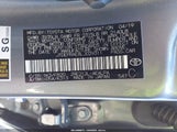 Toyota Corolla Le JTDEPRAE8LJ029311 снимка