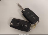 Volkswagen Passat 1.8T S 1VWAT7A39EC065087 снимка