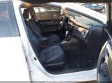 Toyota Corolla Se 5YFBURHE5HP710854 снимка