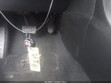 Toyota Corolla Le 5YFBURHE9JP779648 снимка