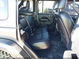 Jeep Wrangler Unlimited Rubicon 4X4 1C4HJXFG0JW211159 fotografie