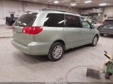 Toyota Sienna Limited 5TDBK22C68S017979 снимка