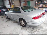 Buick Regal Ls 2G4WB52K241258428 снимка