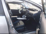 Toyota Prius Four JTDKARFU7H3034547 снимка