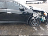 Nissan Rogue S KNMAT2MT8FP504078 fotografie