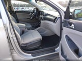 Hyundai Tucson Value KM8J3CA47LU272682 снимка