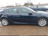 Toyota Camry Le 4T1B11HK3JU583090 photo
