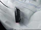 Toyota Corolla Le JTDEPRAE5LJ114185 снимка