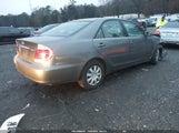 Toyota Camry Le 4T1BE32K75U574102 снимка